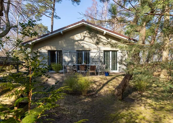Quiet Holiday House Near The Beach By Noclegi Renters